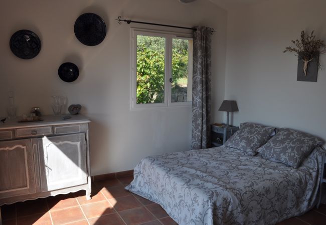 Maison à Cotignac - Le Collet : Maison confort et vue exceptionnelle sur Provence Verte