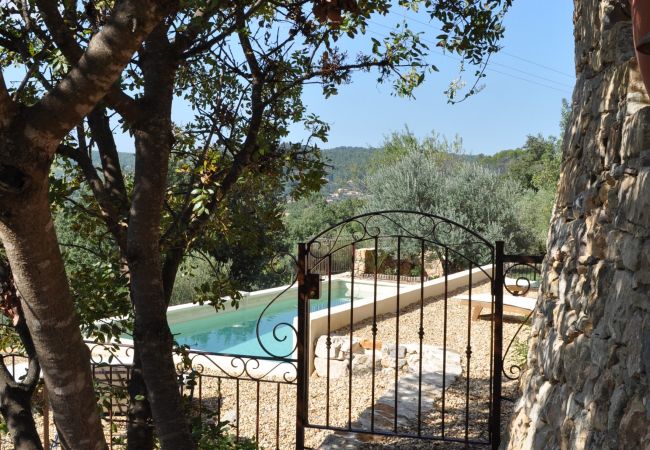 Maison à Cotignac - Le Collet : Maison confort et vue exceptionnelle sur Provence Verte