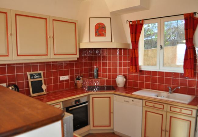 Maison à Cotignac - Le Collet : Maison confort et vue exceptionnelle sur Provence Verte