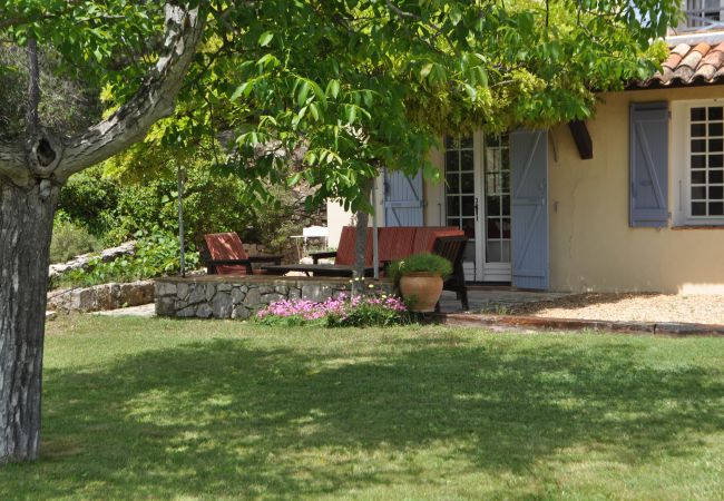 Maison à Cotignac - Les 2 Palmiers : 6 à 10 vacances détente en Provence
