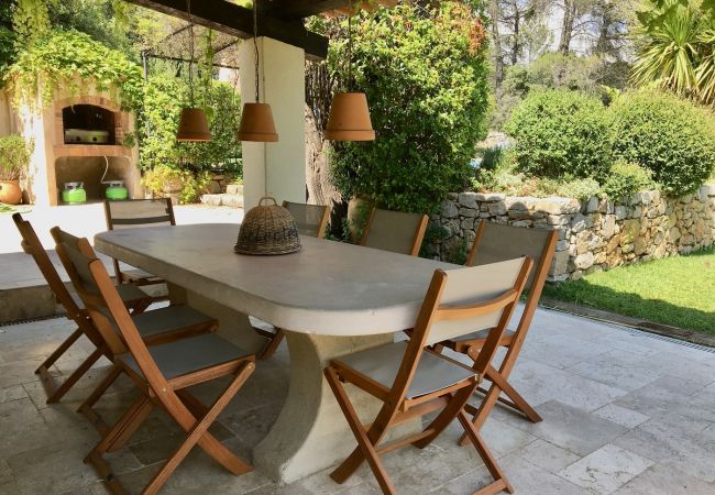Maison à Cotignac - Les 2 Palmiers : 6 à 10 vacances détente en Provence