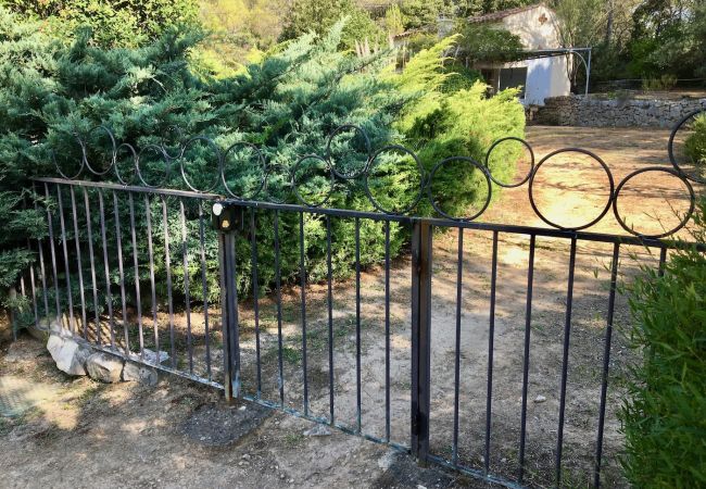 Maison à Cotignac - Les 2 Palmiers : 6 à 10 vacances détente en Provence