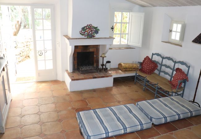 Maison à Cotignac - Les 2 Palmiers : 6 à 10 vacances détente en Provence