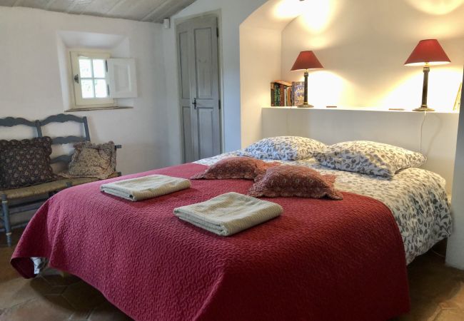 Maison à Cotignac - Les 2 Palmiers : 6 à 10 vacances détente en Provence Maison à Cotignac - Les 2 Palmiers : 6 à 10 vacances détente en Provence