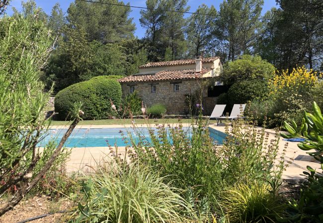  à Cotignac - Les 2 Palmiers : 6 à 10 vacances détente en Provence