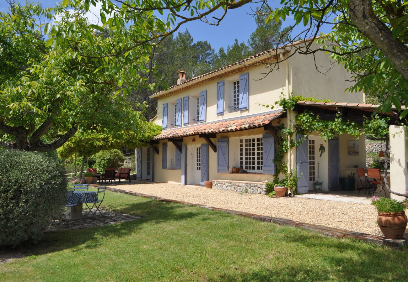 Maison à Cotignac - Les 2 Palmiers : 6 à 10 vacances détente en Provence Maison à Cotignac - Les 2 Palmiers : 6 à 10 vacances détente en Provence