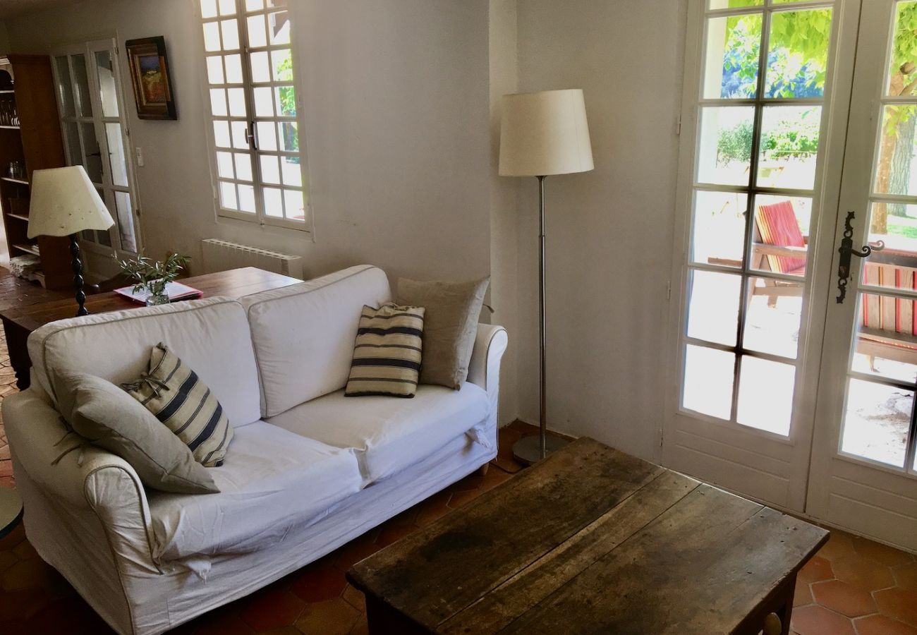 Maison à Cotignac - Les 2 Palmiers : 6 à 10 vacances détente en Provence Maison à Cotignac - Les 2 Palmiers : 6 à 10 vacances détente en Provence