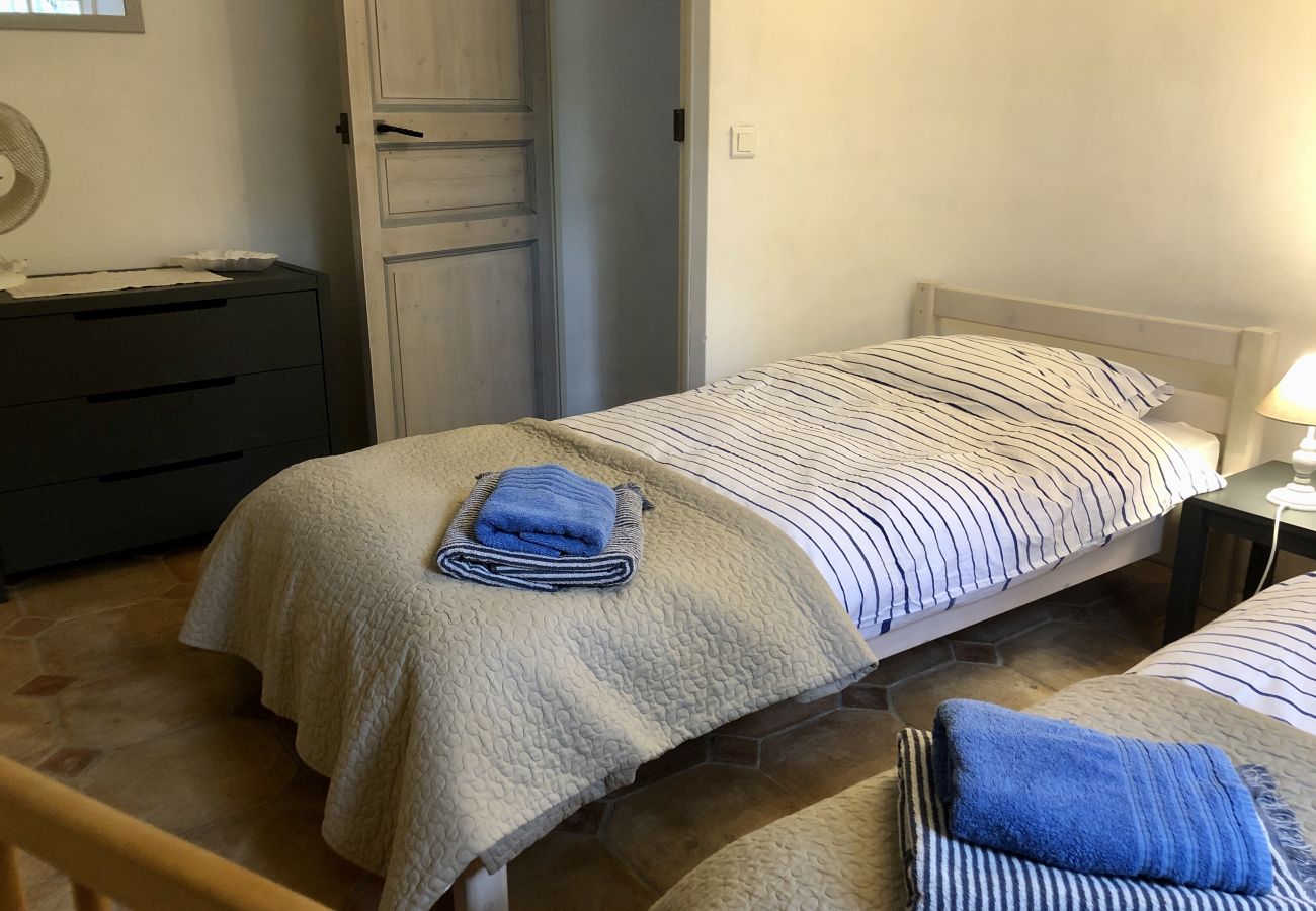 Maison à Cotignac - Les 2 Palmiers : 6 à 10 vacances détente en Provence Maison à Cotignac - Les 2 Palmiers : 6 à 10 vacances détente en Provence