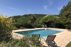 Maison à Cotignac - Les 2 Palmiers : 6 à 10 vacances détente en Provence