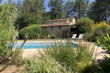 Maison à Cotignac - Les 2 Palmiers : 6 à 10 vacances détente en Provence