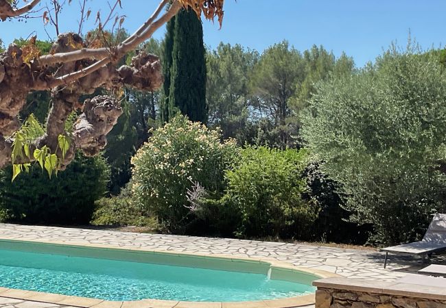  à Cotignac - Les Valérianes, location saisonnière en Provence avec piscine privée