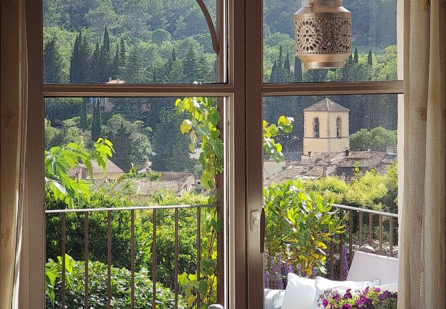 Maison à Cotignac - La Belle Etoile : terrasse et jardin privé avec vue exceptionnelle Maison à Cotignac - La Belle Etoile : terrasse et jardin privé avec vue exceptionnelle