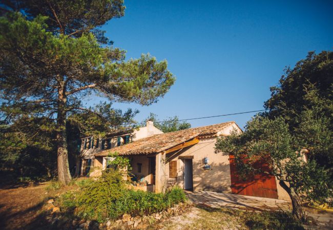 Maison à Cotignac - Mas du Périgoulier : vacances en famille au coeur d'une Provence authentique