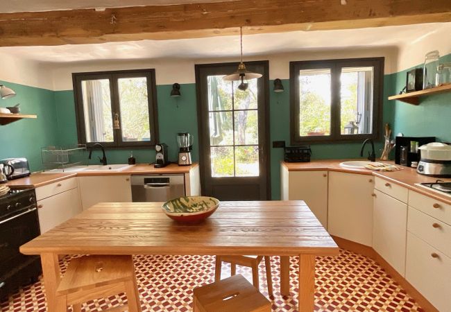 Maison à Carcès - La Cadenière : vacances en famille ou entre amis Maison à Carcès - La Cadenière : vacances en famille ou entre amis