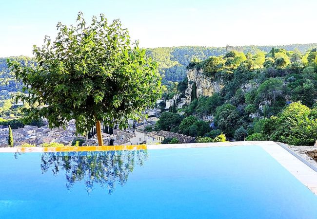 villa à Cotignac - VILLA PERROQUET clim. piscine avec vue