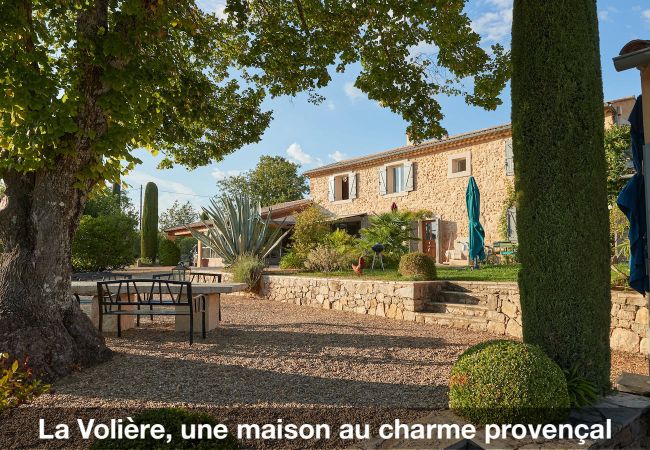  à Cotignac - La Volière : maison de vacances de charme, 3 chambres, piscine privée