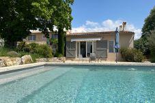 Maison à Cotignac - La Volière : maison de vacances de charme, 3 chambres, piscine privée